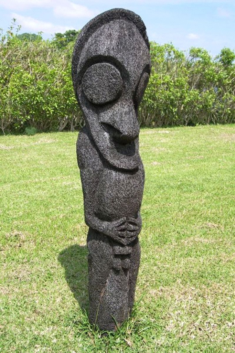 Vanatu statue